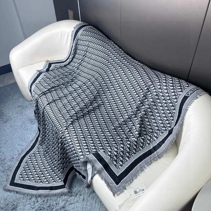 スーパーコピー ディオール マフラー