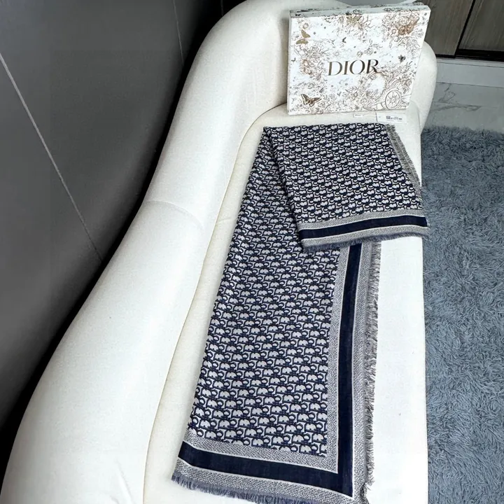 スーパーコピー ディオール マフラー