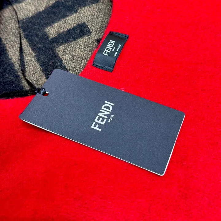 スーパーコピー フェンディ マフラー