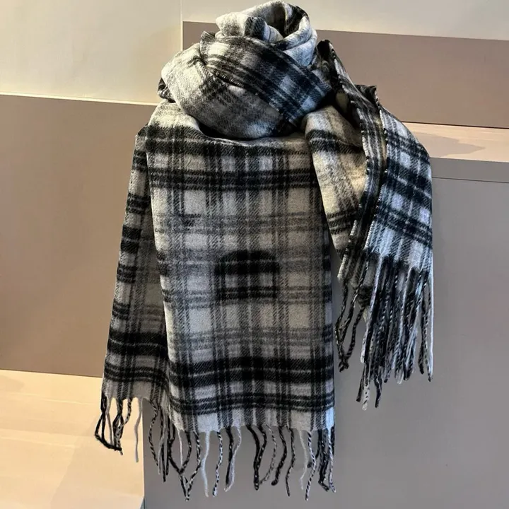 スーパーコピー セリーヌ マフラー