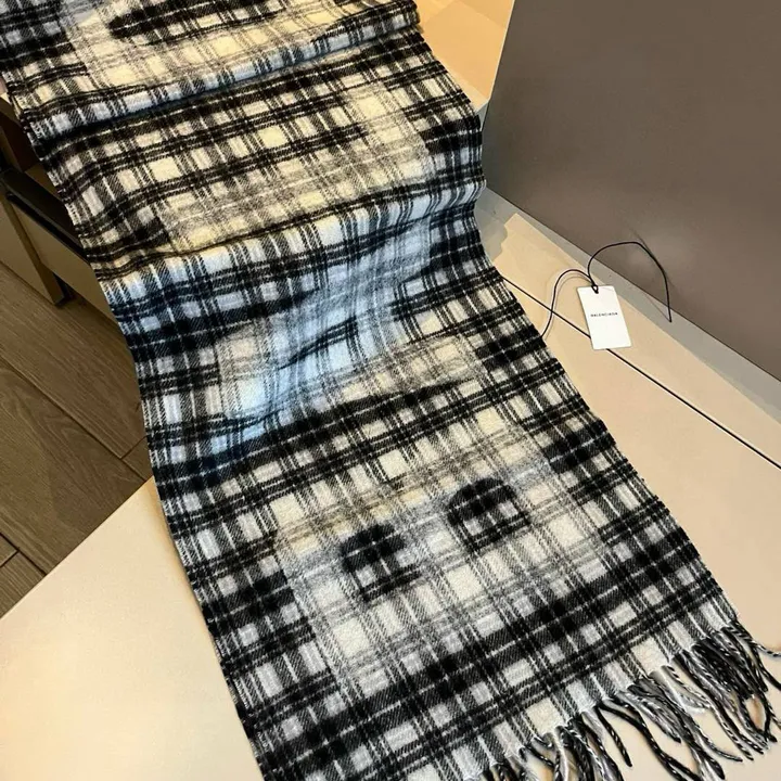 スーパーコピー セリーヌ マフラー