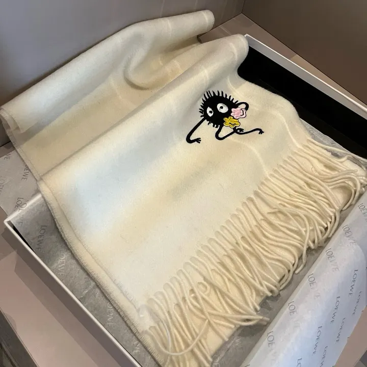 スーパーコピー ロエベ マフラー