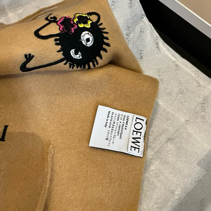 スーパーコピー ロエベ マフラー