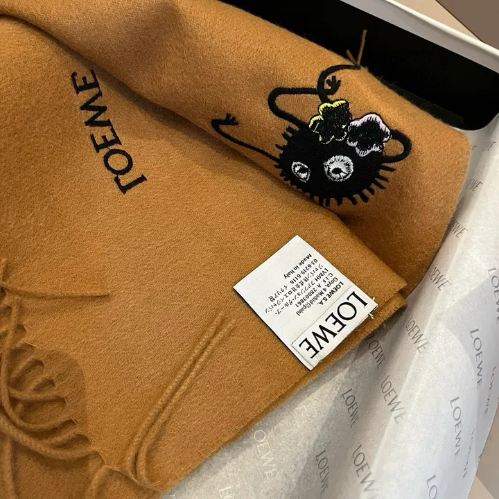 スーパーコピー ロエベ マフラー