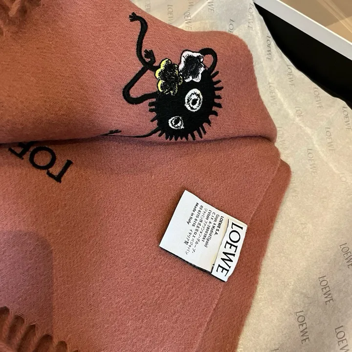 スーパーコピー ロエベ マフラー