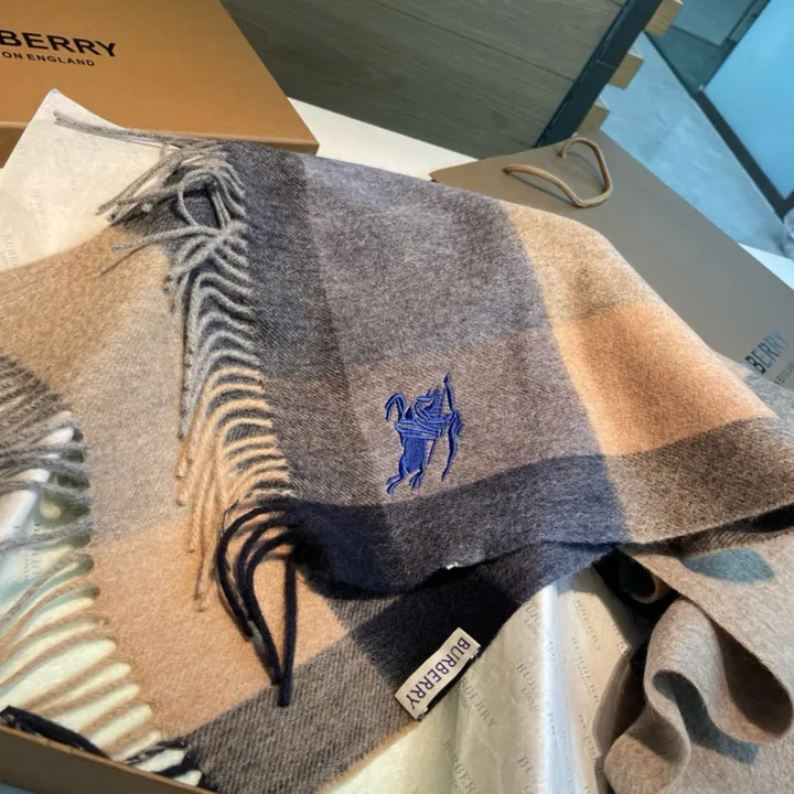 スーパーコピー バーバリー ス マフラー