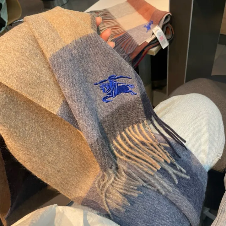 スーパーコピー バーバリー ス マフラー