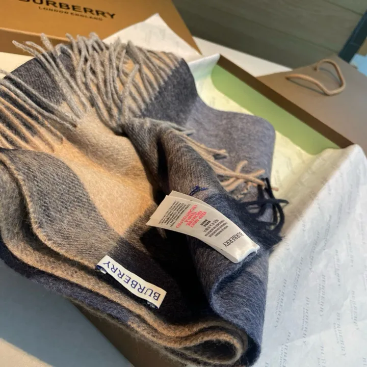 スーパーコピー バーバリー ス マフラー