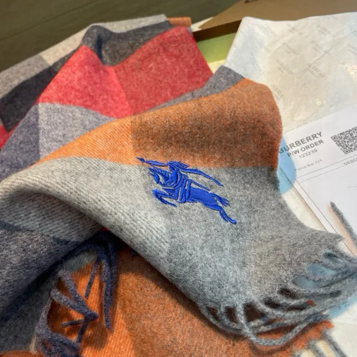 スーパーコピー バーバリー ス マフラー