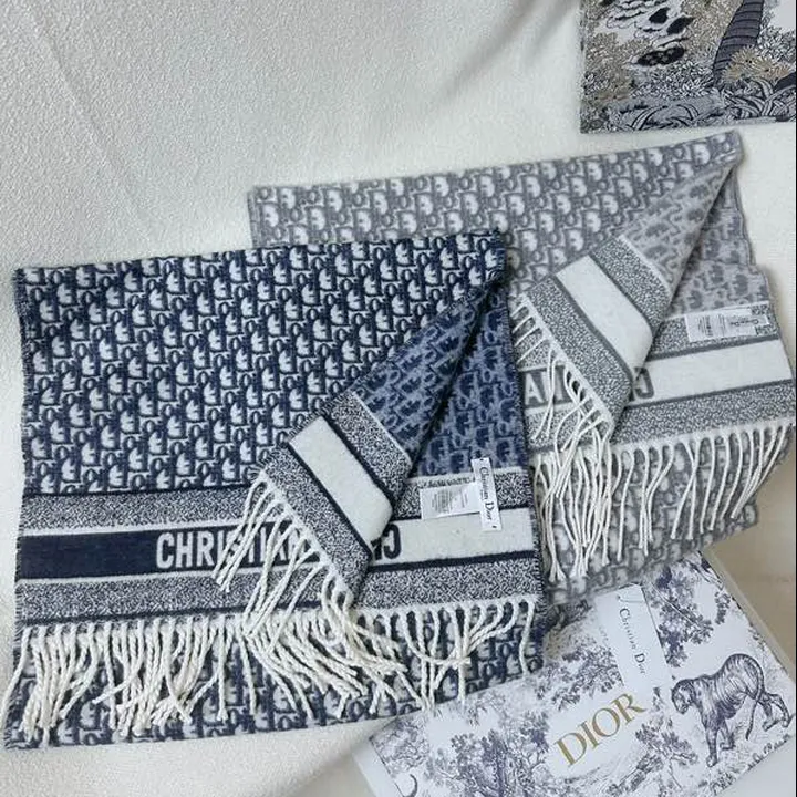 スーパーコピー ディオール マフラー