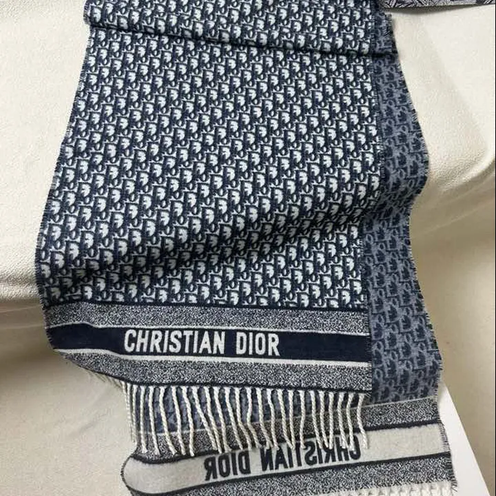 スーパーコピー ディオール マフラー