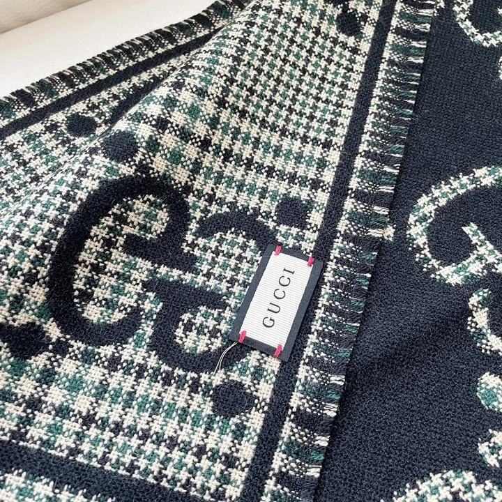 スーパーコピー グッチ マフラー