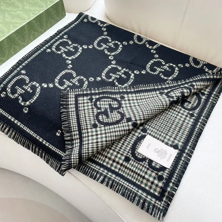 スーパーコピー グッチ マフラー