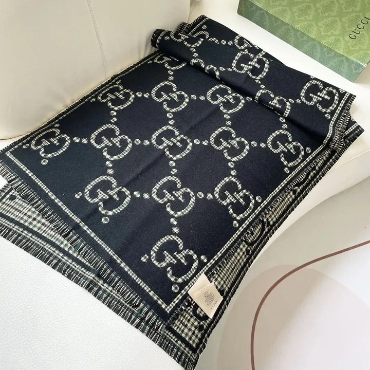 スーパーコピー グッチ マフラー