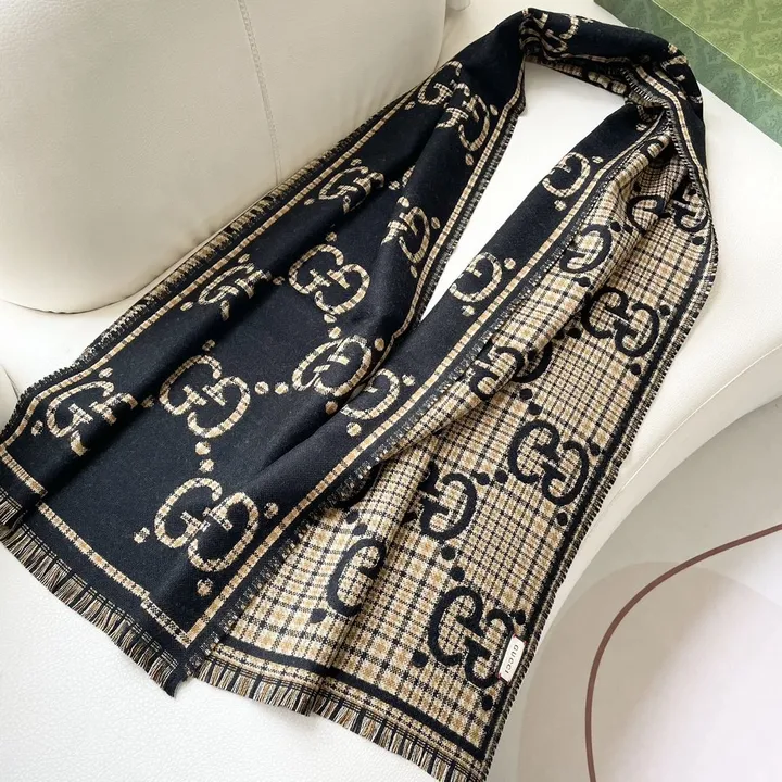 スーパーコピー グッチ マフラー