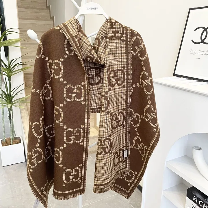 スーパーコピー グッチ マフラー