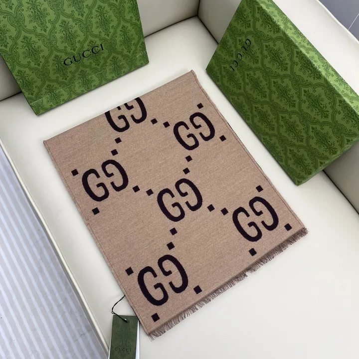 スーパーコピー グッチ マフラー