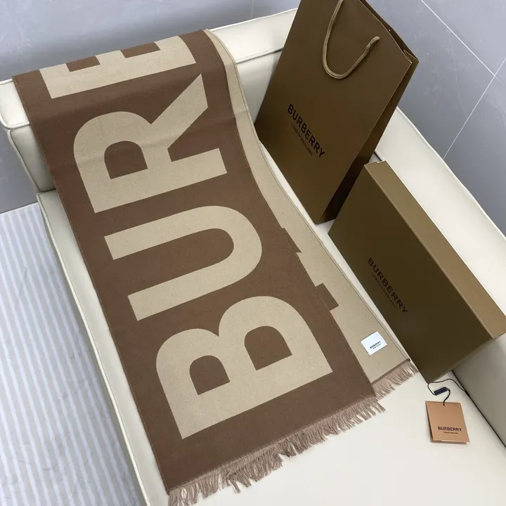 スーパーコピー バーバリー ス マフラー