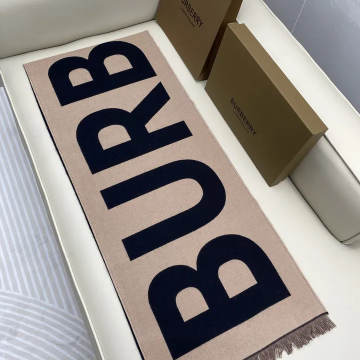 スーパーコピー バーバリー ス マフラー