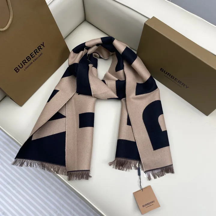 スーパーコピー バーバリー ス マフラー