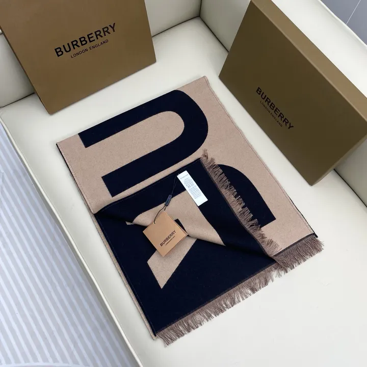 スーパーコピー バーバリー ス マフラー