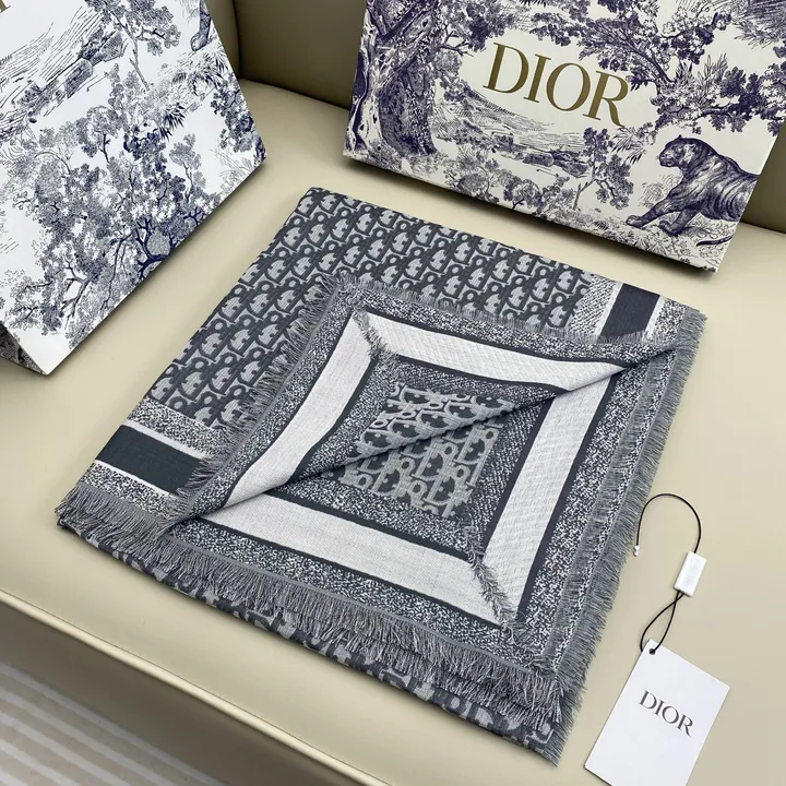 スーパーコピー ディオール マフラー