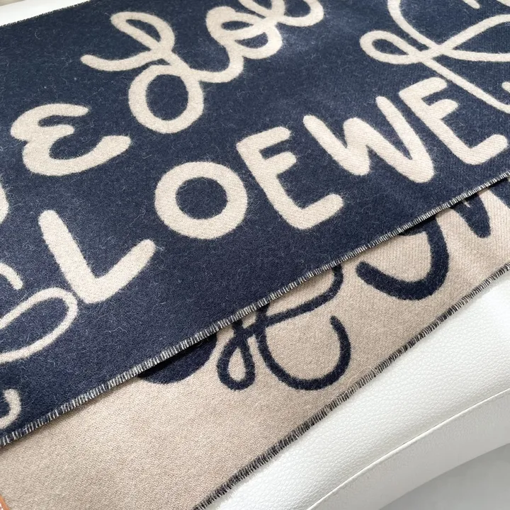 スーパーコピー ロエベ マフラー