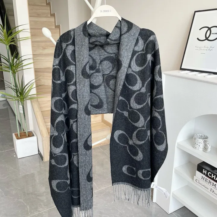 スーパーコピー コーチ マフラー