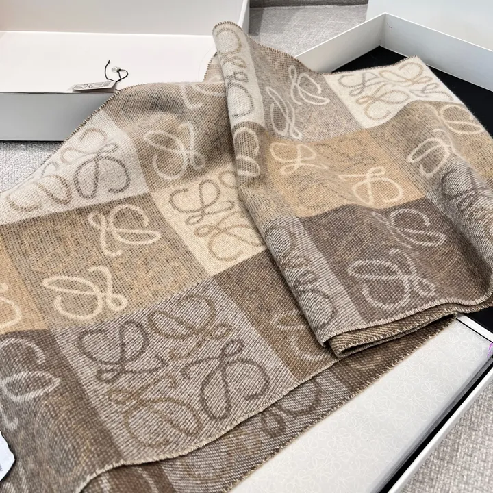 スーパーコピー ディオール マフラー