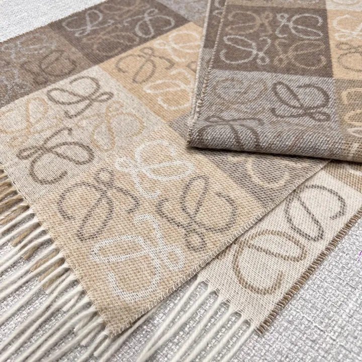 スーパーコピー ディオール マフラー