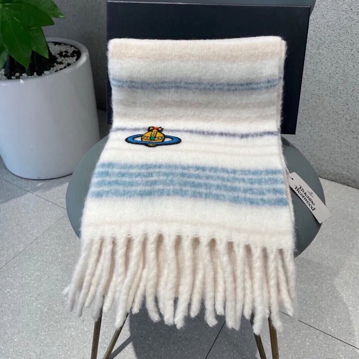 スーパーコピー ヴィヴィアン・ウエストウッド マフラー