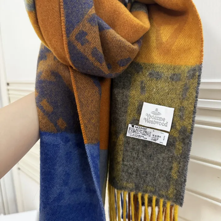 スーパーコピー ヴィヴィアン・ウエストウッド マフラー