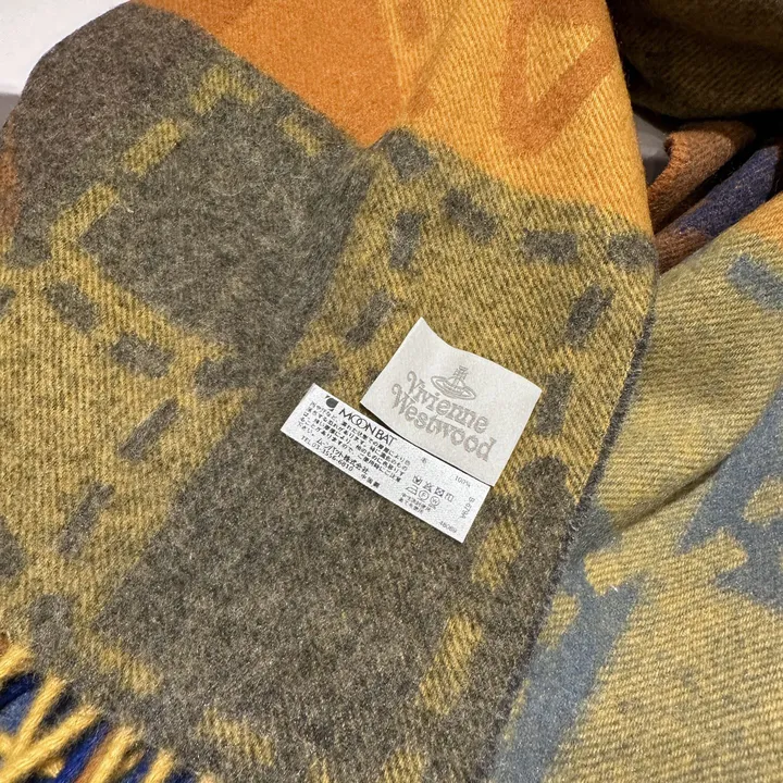 スーパーコピー ヴィヴィアン・ウエストウッド マフラー