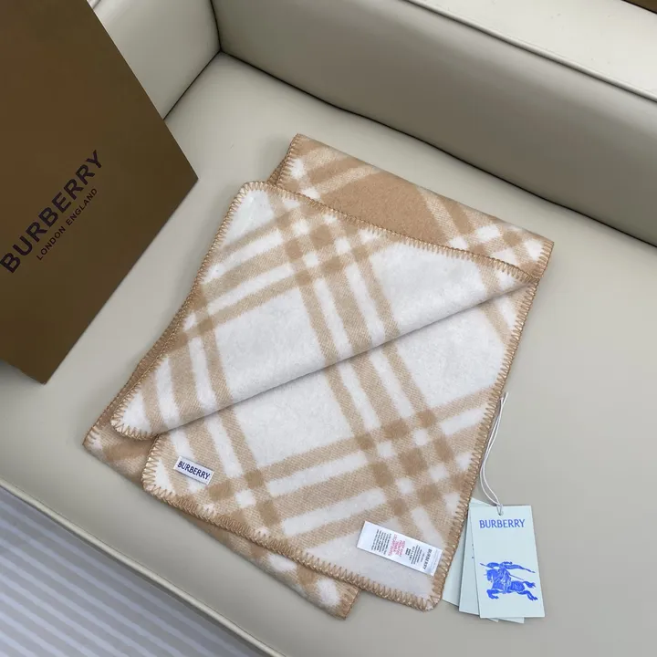 スーパーコピー バーバリー ス マフラー