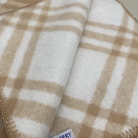 スーパーコピー バーバリー ス マフラー