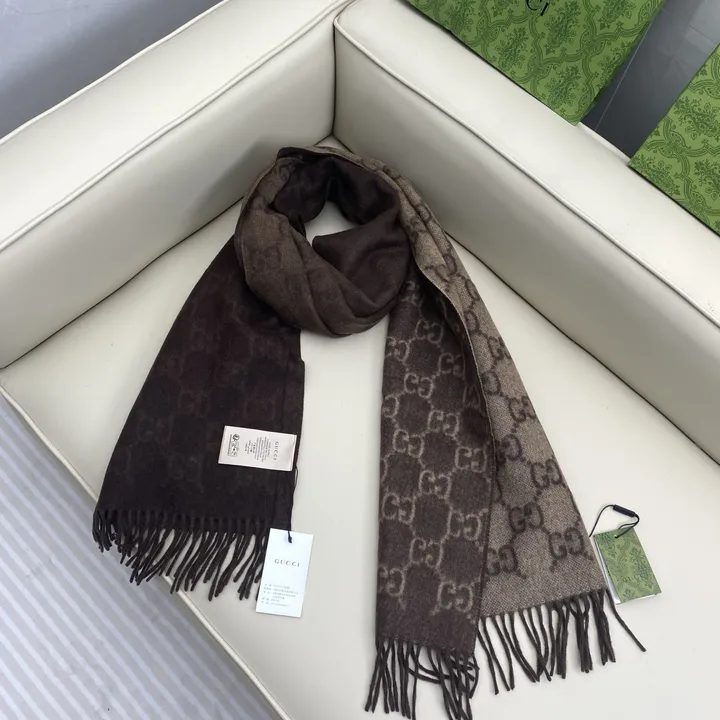 スーパーコピー グッチ マフラー