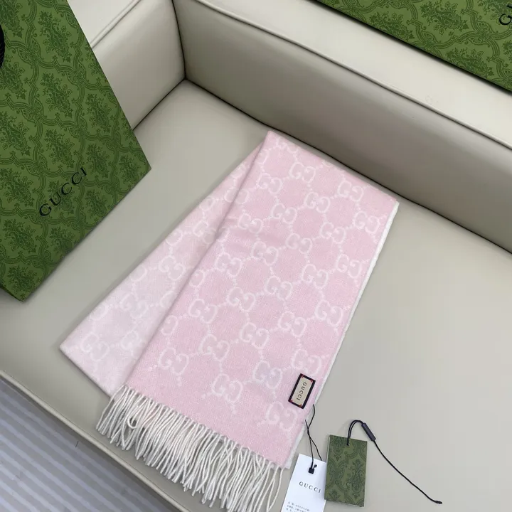 スーパーコピー グッチ マフラー