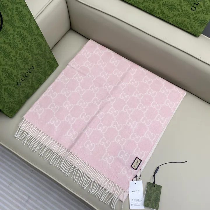 スーパーコピー グッチ マフラー