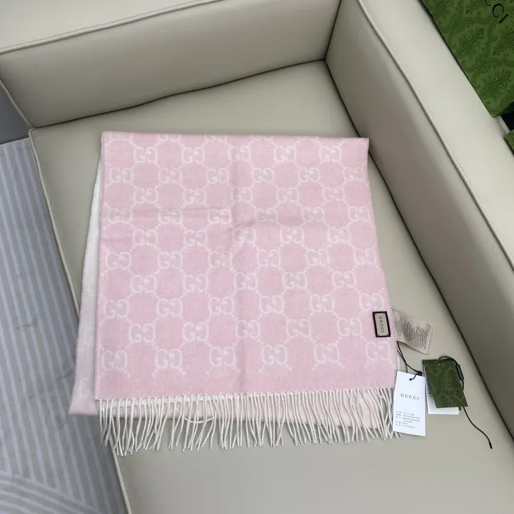 スーパーコピー グッチ マフラー