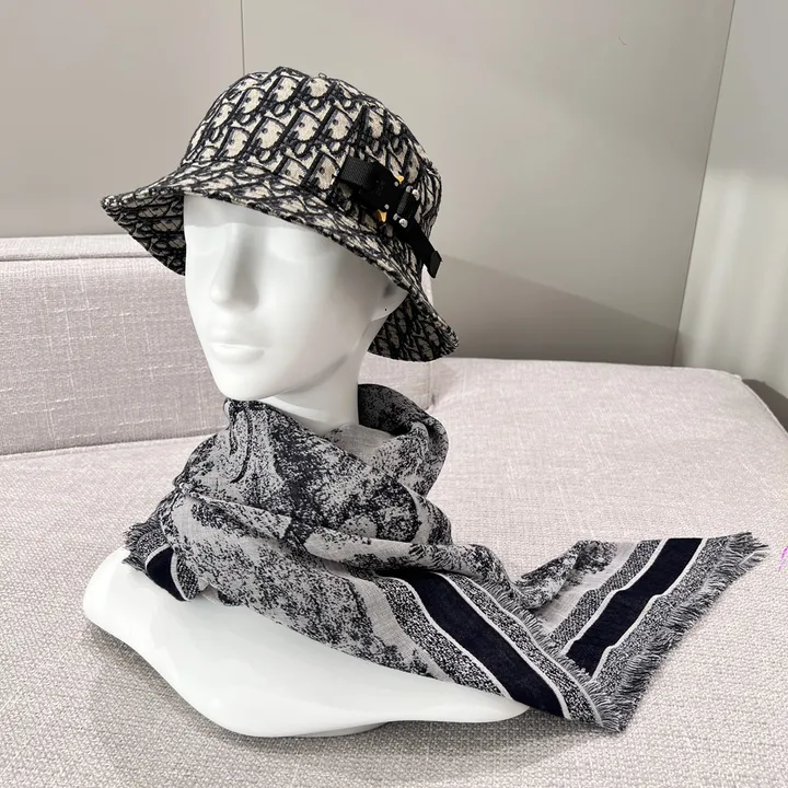 スーパーコピー ディオール マフラー