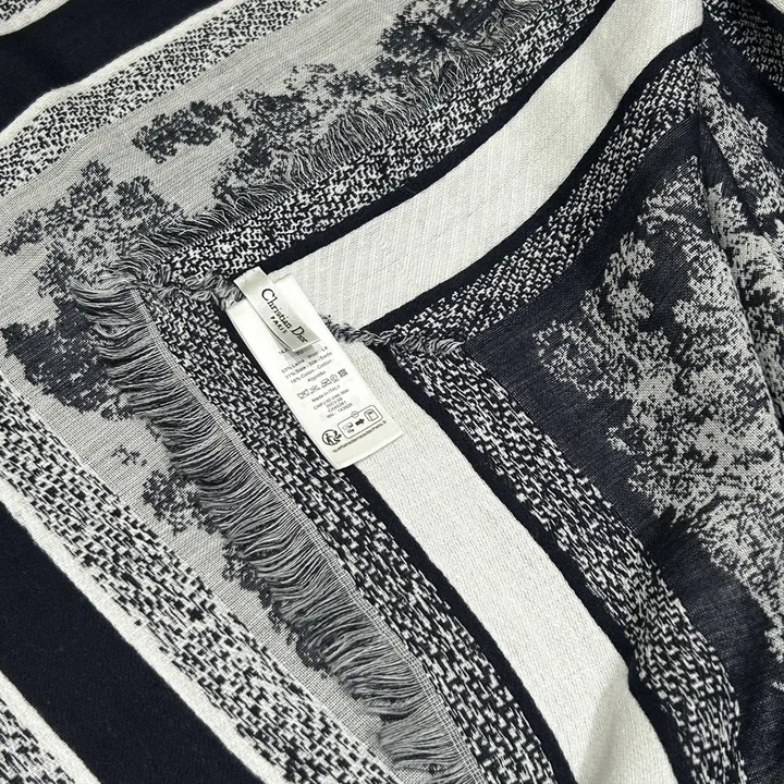 スーパーコピー ディオール マフラー