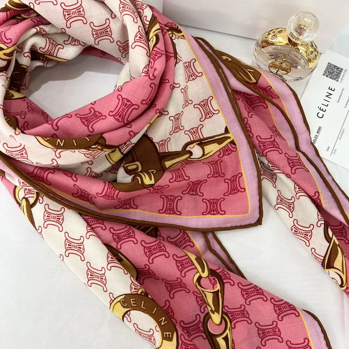 スーパーコピー セリーヌ マフラー