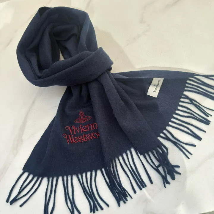 スーパーコピー ヴィヴィアン・ウエストウッド マフラー