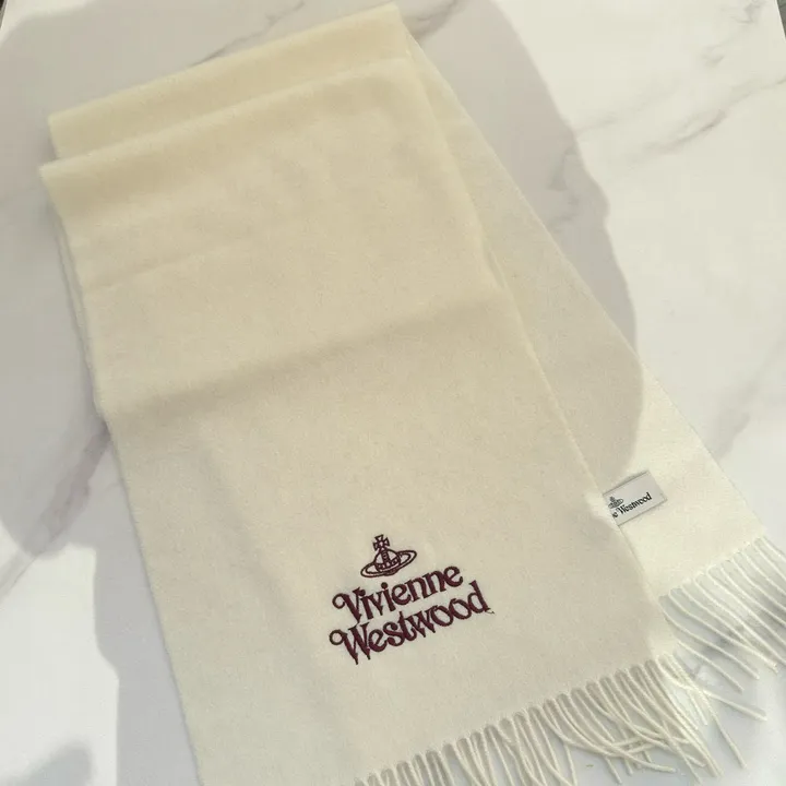 スーパーコピー ヴィヴィアン・ウエストウッド マフラー