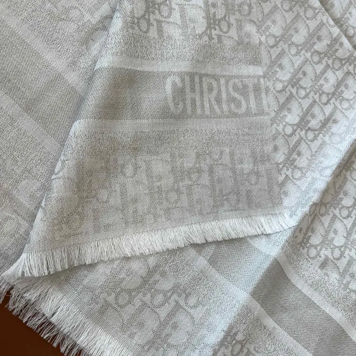 スーパーコピー ディオール マフラー