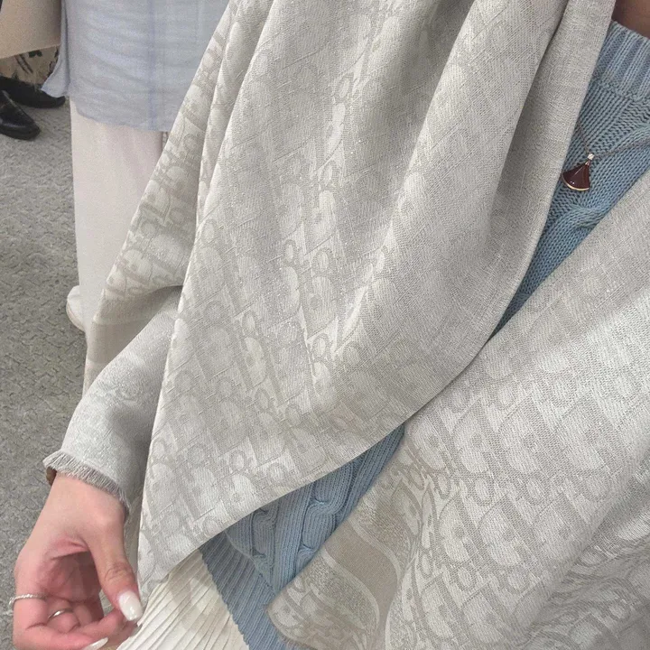 スーパーコピー ディオール マフラー