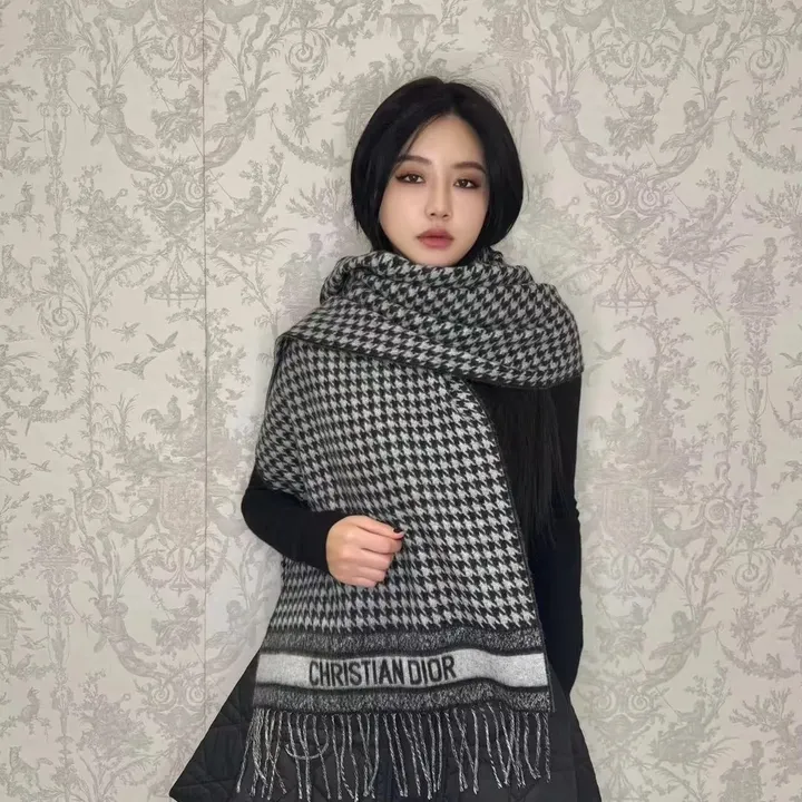 スーパーコピー ディオール マフラー