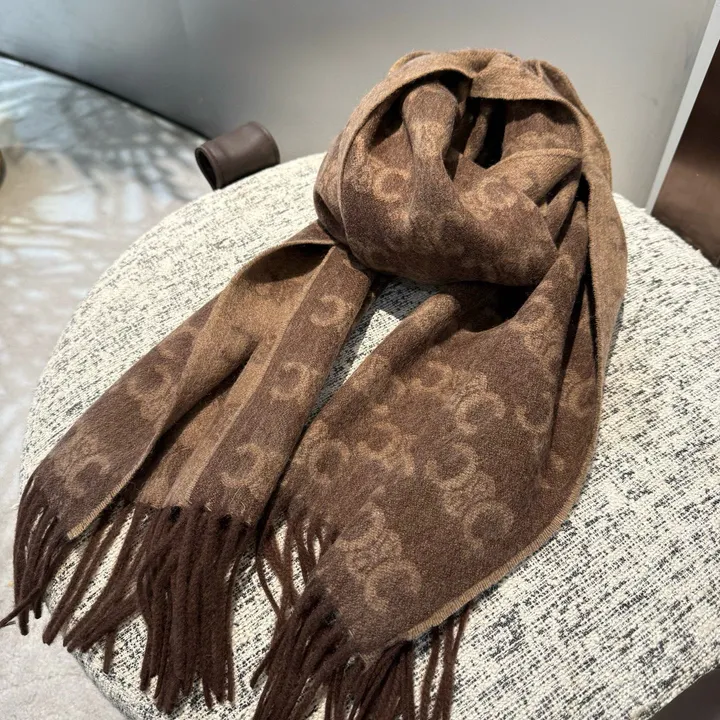 スーパーコピー セリーヌ マフラー