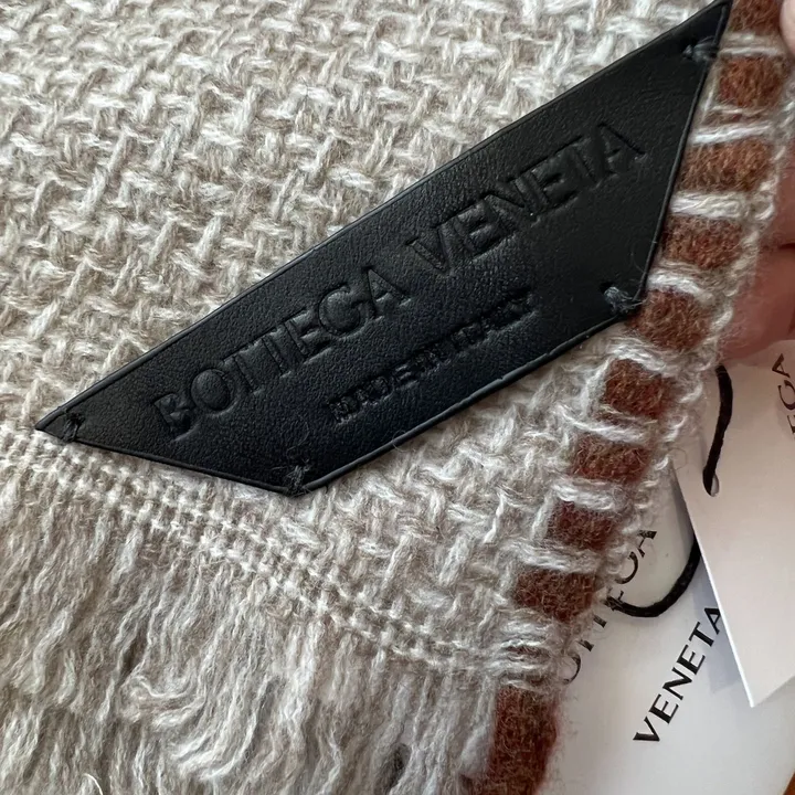 スーパーコピー フェンディ マフラー