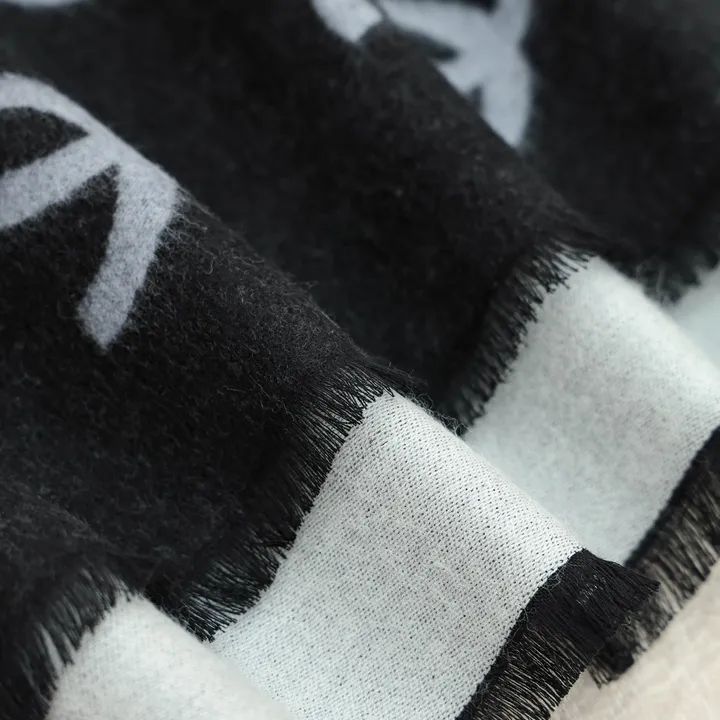 スーパーコピー シャネル マフラー